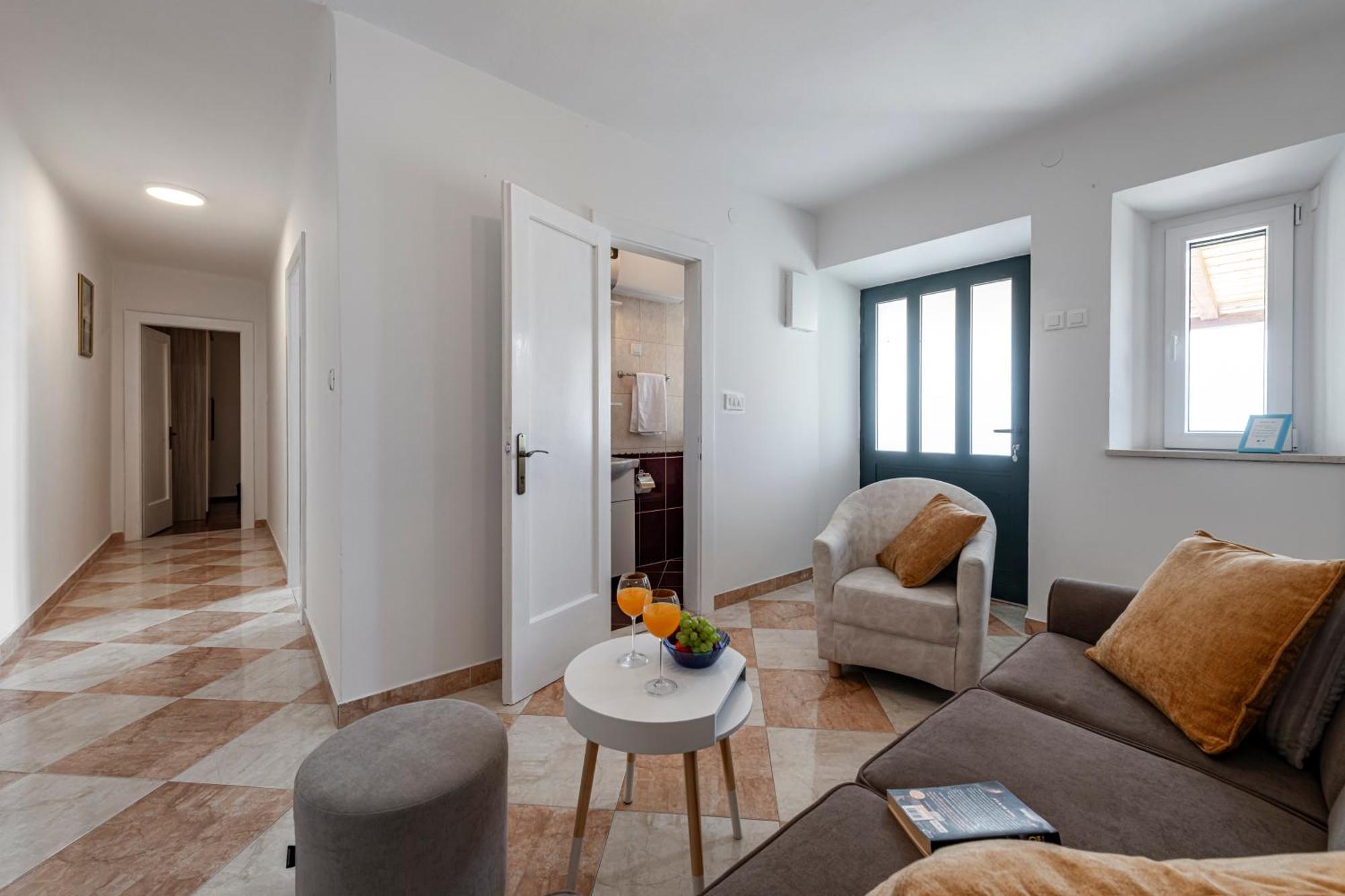 Apartment Viki Дубровник Екстериор снимка